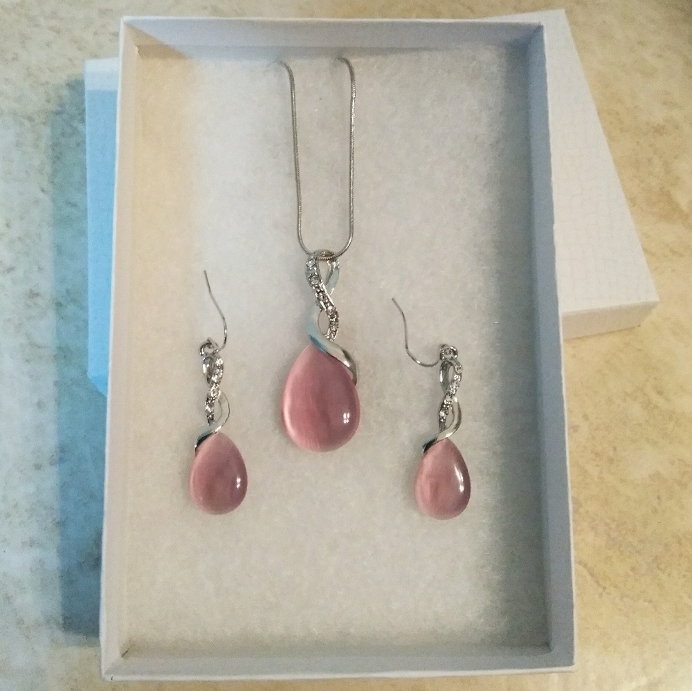 Pink silver rhinestone gemstone necklace earrings